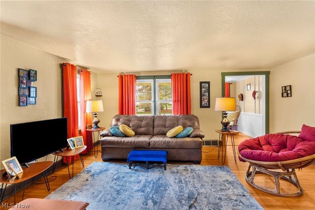 7441 Hubbard Bedford Road, Hubbard, OH 44425