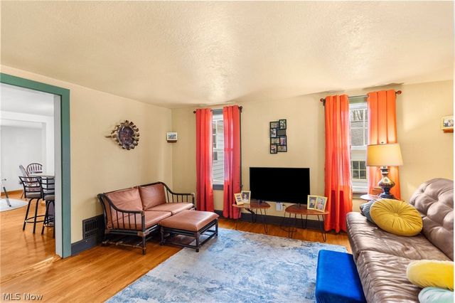 7441 Hubbard Bedford Road, Hubbard, OH 44425