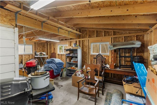 7441 Hubbard Bedford Road, Hubbard, OH 44425