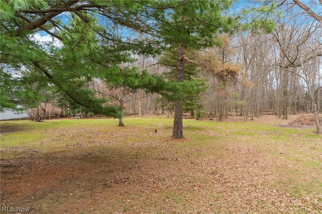 7441 Hubbard Bedford Road, Hubbard, OH 44425