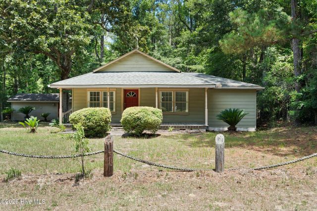 390 Varnamtown Road SW, Supply, NC 28462