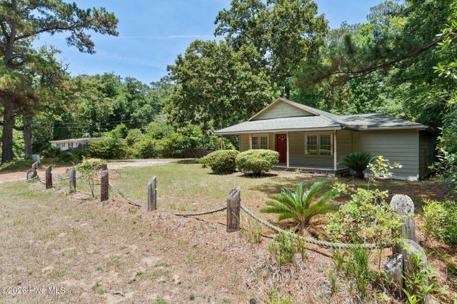 390 Varnamtown Road SW, Supply, NC 28462