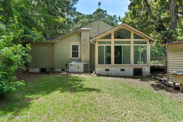 390 Varnamtown Road SW, Supply, NC 28462