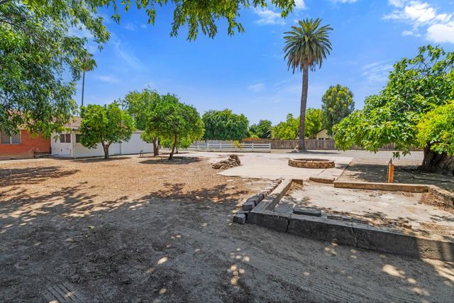 3719 Blaker Rd, Ceres, CA 95307