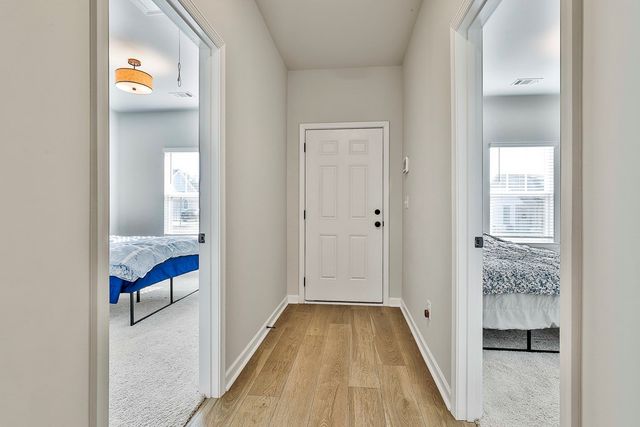 1825 Woodward Oaks Trail, Auburn, AL 36860