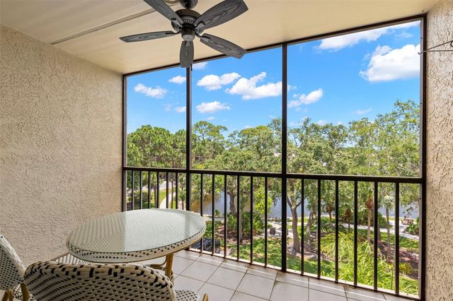 5817 PARK STREET N 406, St Petersburg, FL 33709