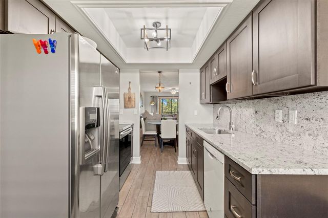 5817 PARK STREET N 406, St Petersburg, FL 33709