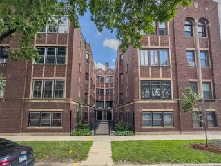 817 E 53rd Street 3, Chicago, IL 60615