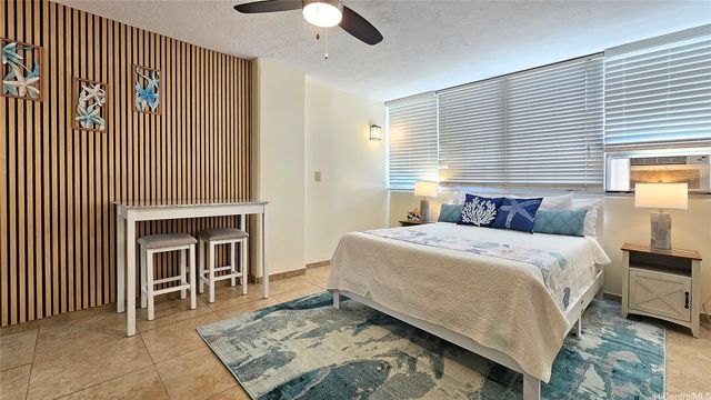 134 Kapahulu Avenue 801, Honolulu, HI 96815