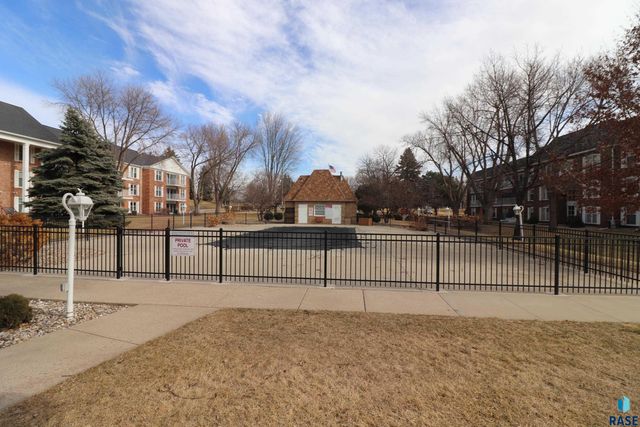 2904 W 33rd St Street 123, Sioux Falls, SD 57105