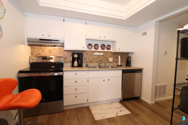 2904 W 33rd St Street 123, Sioux Falls, SD 57105