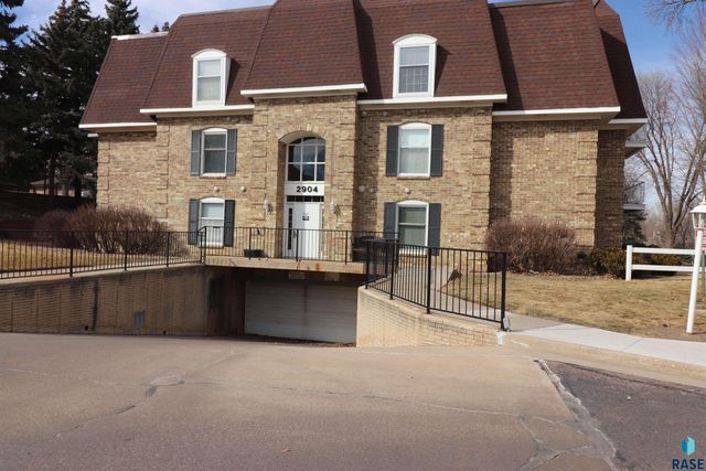 2904 W 33rd St Street 123, Sioux Falls, SD 57105