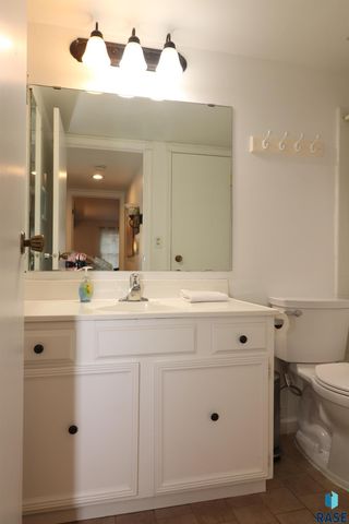 2904 W 33rd St Street 123, Sioux Falls, SD 57105