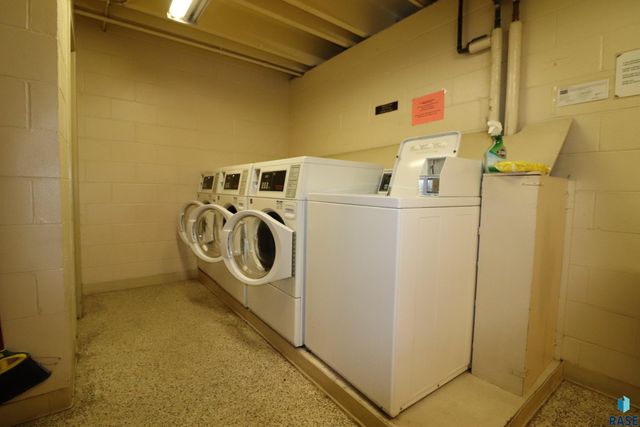 2904 W 33rd St Street 123, Sioux Falls, SD 57105