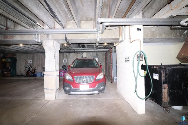 2904 W 33rd St Street 123, Sioux Falls, SD 57105