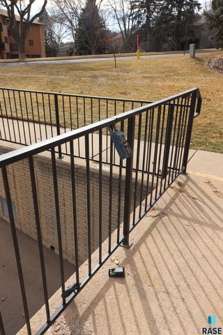 2904 W 33rd St Street 123, Sioux Falls, SD 57105