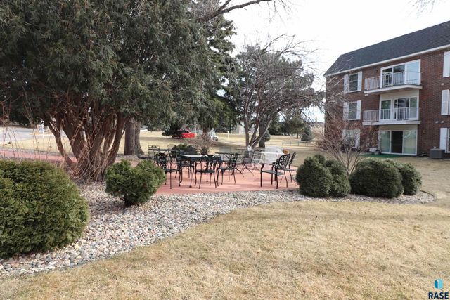 2904 W 33rd St Street 123, Sioux Falls, SD 57105