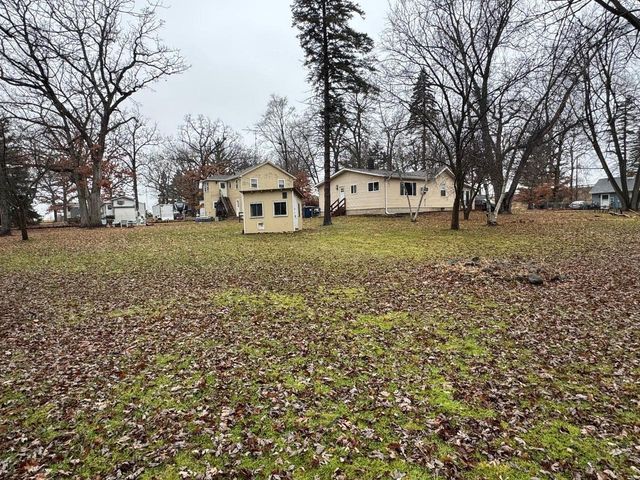 1123 River DRIVE, Burlington, WI 53105