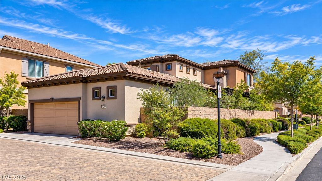 11262 Corsica Mist Avenue, Las Vegas, NV 89135 — photo 3