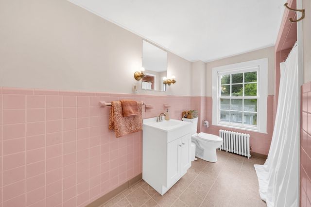 40 Elm Park, Groveland, MA 01834
