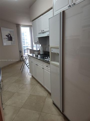 4779 Collins Avenue 1804, Miami Beach, FL 33140