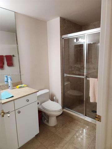 4779 Collins Avenue 1804, Miami Beach, FL 33140