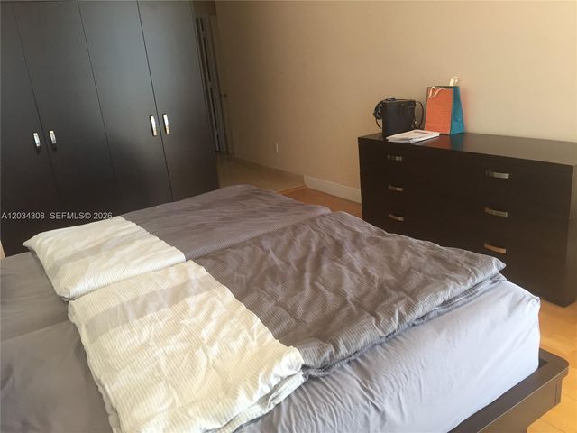 4779 Collins Avenue 1804, Miami Beach, FL 33140