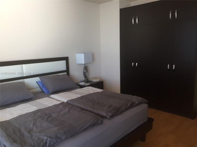 4779 Collins Avenue 1804, Miami Beach, FL 33140