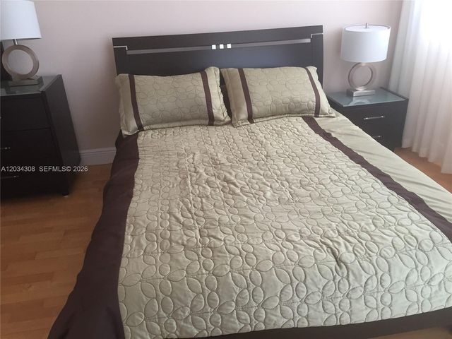 4779 Collins Avenue 1804, Miami Beach, FL 33140