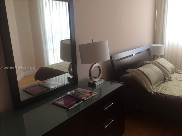 4779 Collins Avenue 1804, Miami Beach, FL 33140