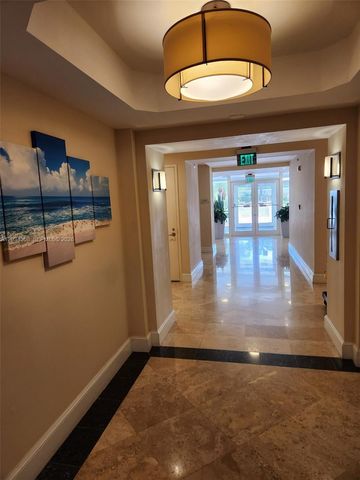 4779 Collins Avenue 1804, Miami Beach, FL 33140