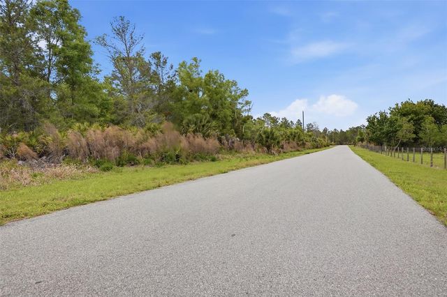 39751 ANCHOR AVENUE, Eustis, FL 32736