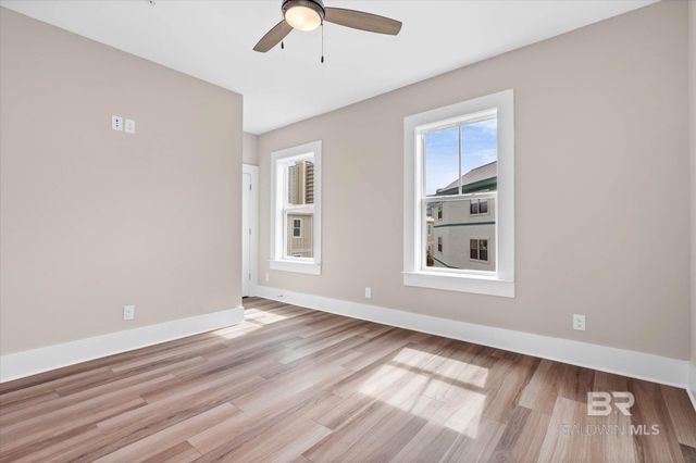 951 W Lagoon Avenue D, Gulf Shores, AL 36542