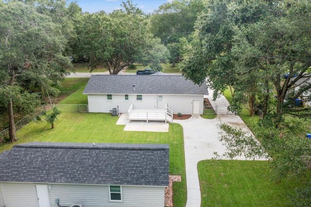 1333 Teal Avenue, Charleston, SC 29412