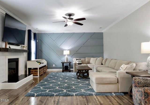 335 Gwendolyn Way, Fuquay Varina, NC 27526