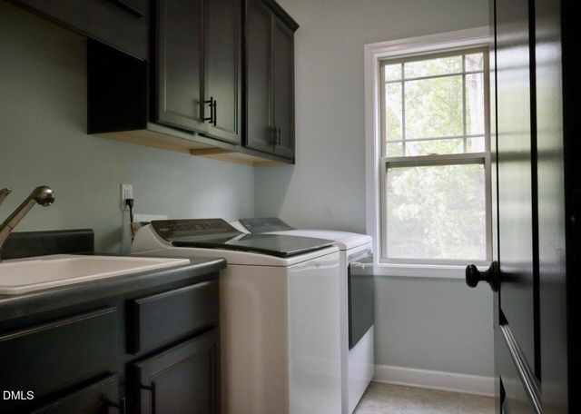 335 Gwendolyn Way, Fuquay Varina, NC 27526