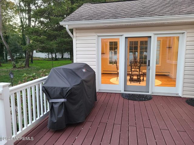 1578 N Bay Avenue, Toms River, NJ 08753