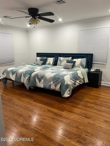 1578 N Bay Avenue, Toms River, NJ 08753