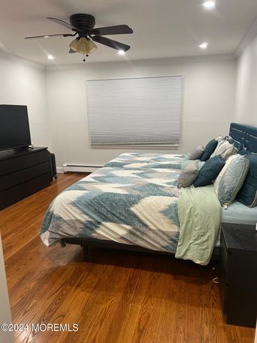 1578 N Bay Avenue, Toms River, NJ 08753