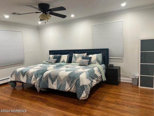 1578 N Bay Avenue, Toms River, NJ 08753