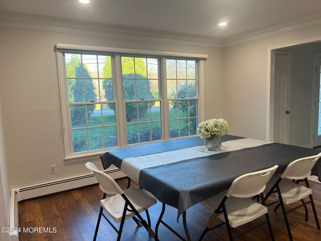 1578 N Bay Avenue, Toms River, NJ 08753