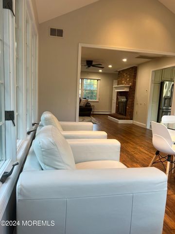 1578 N Bay Avenue, Toms River, NJ 08753