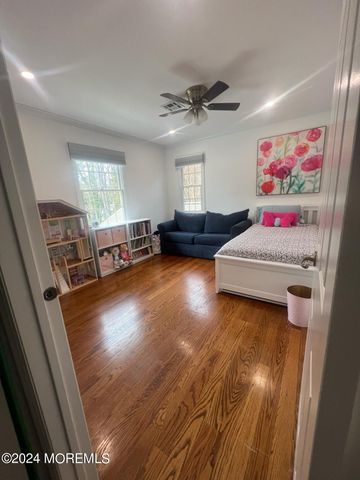1578 N Bay Avenue, Toms River, NJ 08753