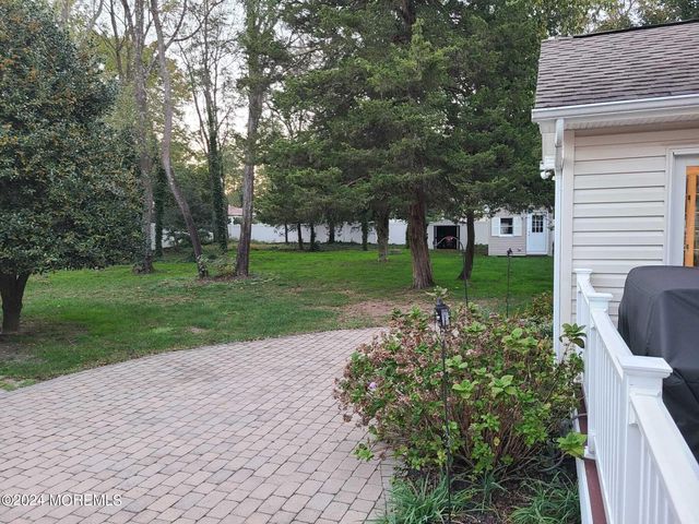 1578 N Bay Avenue, Toms River, NJ 08753