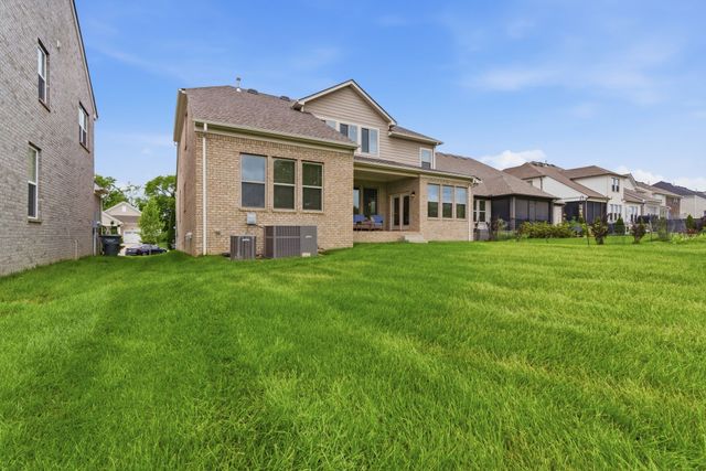 3061 Elliott Dr, Mount Juliet, TN 37122