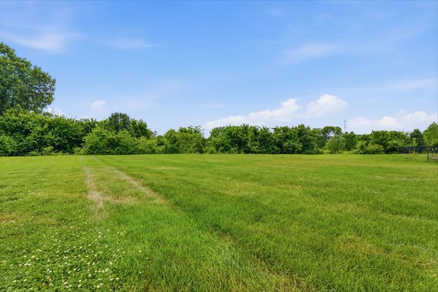 3061 Elliott Dr, Mount Juliet, TN 37122