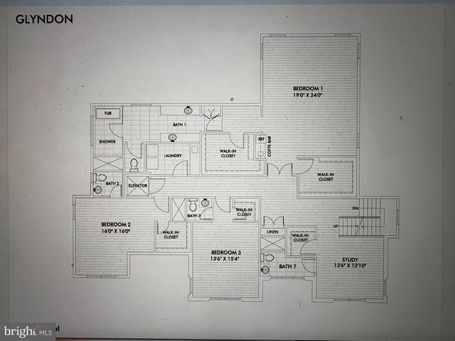 922 GLYNDON ST SE, Vienna, VA 22180