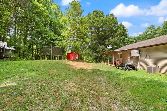 4516 W Sanders Lane, Taswell, IN 47175