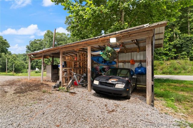 4516 W Sanders Lane, Taswell, IN 47175