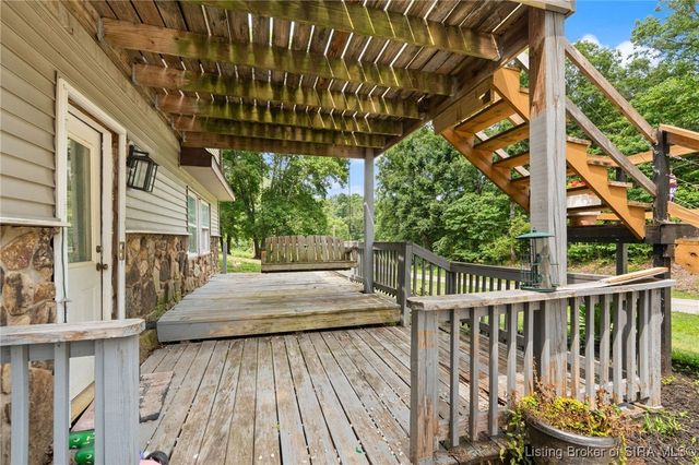 4516 W Sanders Lane, Taswell, IN 47175